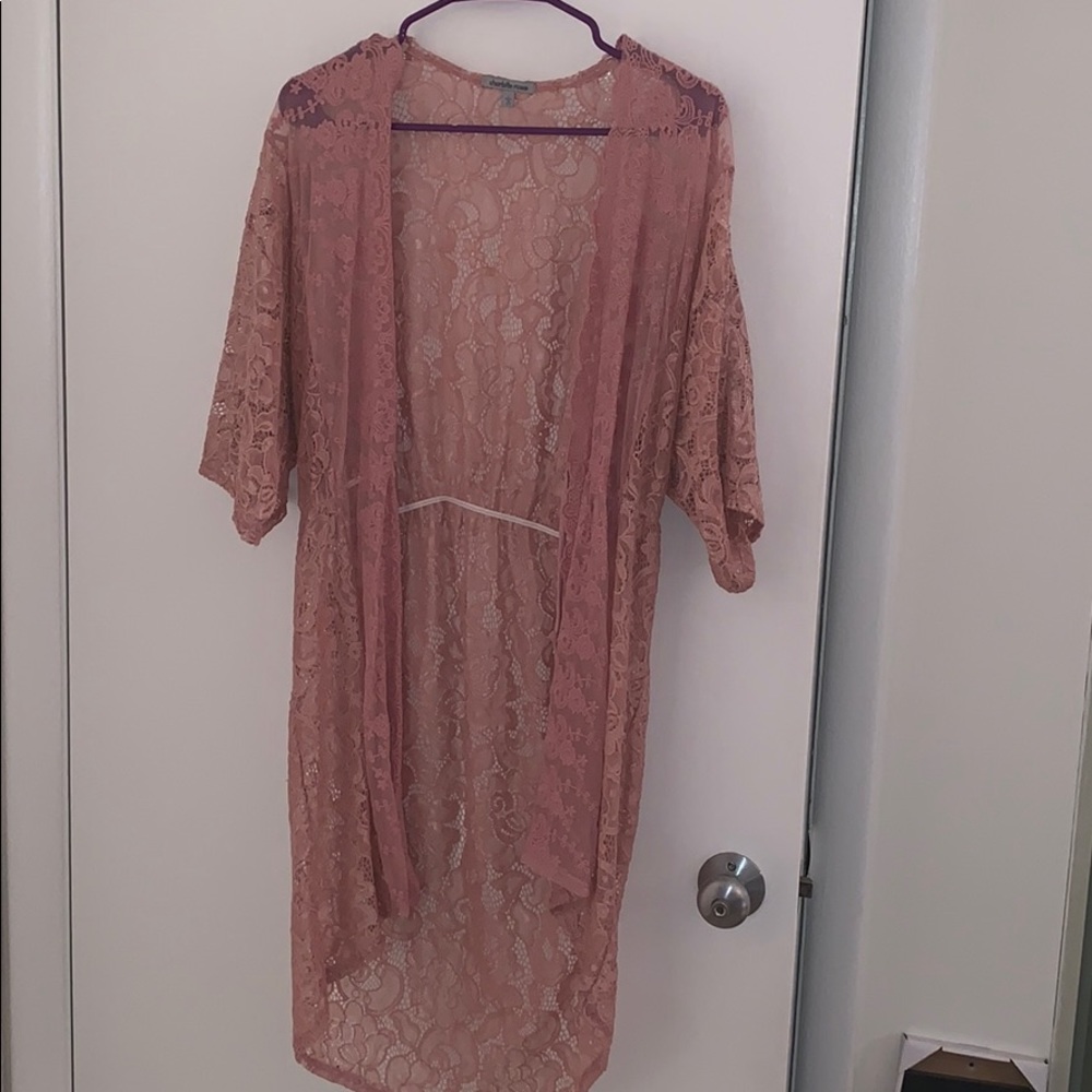 Pink kimono